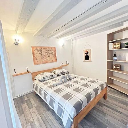Maison Cosy , Parking Gratuit , 5 Min Aux オセール エクステリア 写真