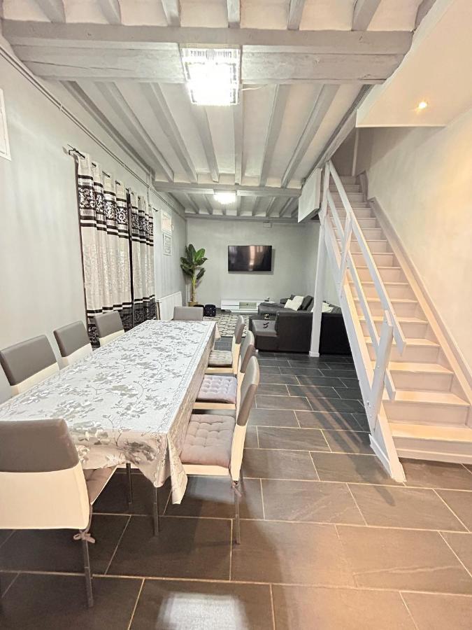 Maison Cosy , Parking Gratuit , 5 Min Aux オセール エクステリア 写真
