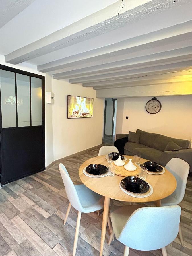 Maison Cosy , Parking Gratuit , 5 Min Aux オセール エクステリア 写真