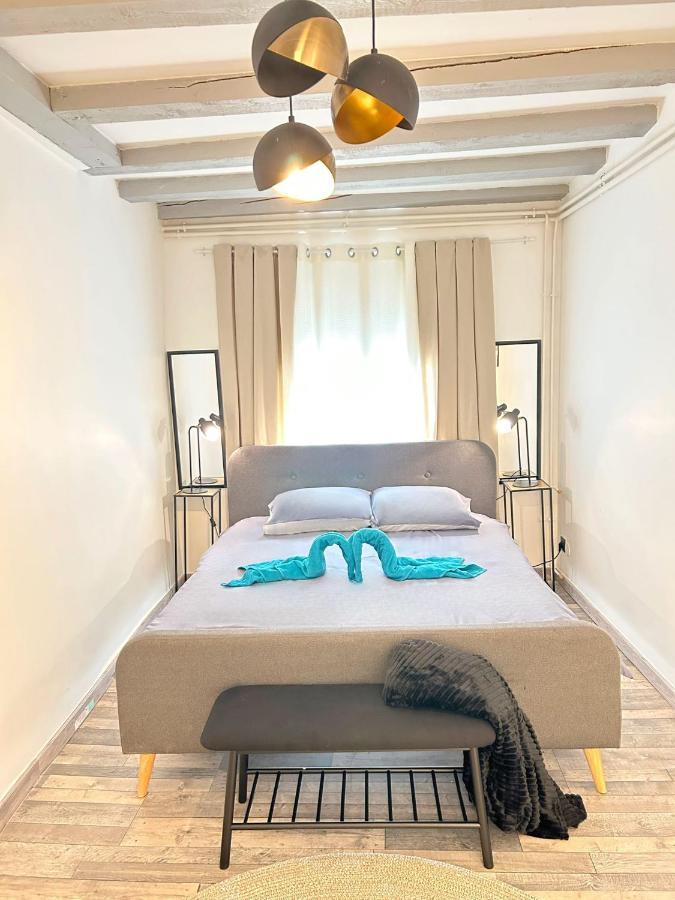 Maison Cosy , Parking Gratuit , 5 Min Aux オセール エクステリア 写真